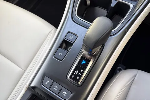 BT25WJZ Lexus Lbx 1.5 Premium Plus 5dr E-CVT Thumbnail #23