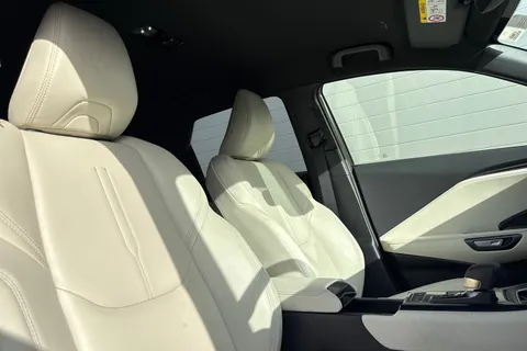 BT25WJZ Lexus Lbx 1.5 Premium Plus 5dr E-CVT Thumbnail #24