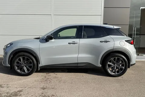 BT25WJZ Lexus Lbx 1.5 Premium Plus 5dr E-CVT Thumbnail #30