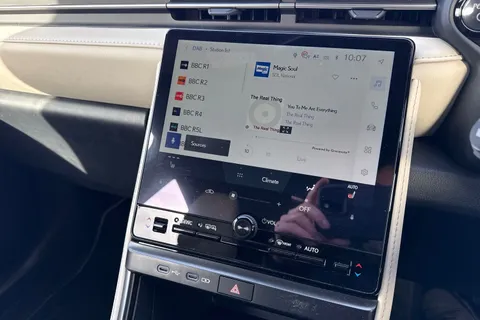 BT25WJZ Lexus Lbx 1.5 Premium Plus 5dr E-CVT Thumbnail #38