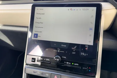 BT25WJZ Lexus Lbx 1.5 Premium Plus 5dr E-CVT Thumbnail #43