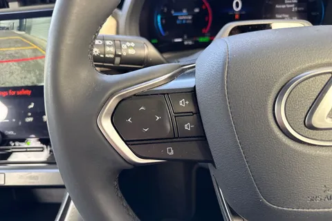 BT25WJZ Lexus Lbx 1.5 Premium Plus 5dr E-CVT Thumbnail #49