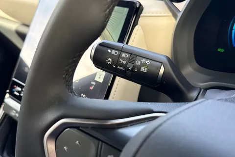 BT25WJZ Lexus Lbx 1.5 Premium Plus 5dr E-CVT Thumbnail #50