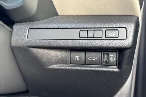 BT25WJZ Lexus Lbx 1.5 Premium Plus 5dr E-CVT Thumbnail #55