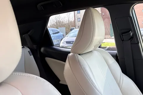 BT25WJZ Lexus Lbx 1.5 Premium Plus 5dr E-CVT Thumbnail #56