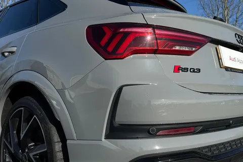 PL22ZWY Audi RS Q3 Vorsprung   400 PS S tronic Thumbnail #9