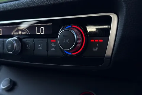 PL22ZWY Audi RS Q3 Vorsprung   400 PS S tronic Thumbnail #37