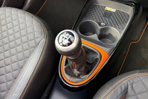 WU72YBO Toyota Aygo X 1.0 VVT-i Limited Edition (Canvas Roof) Euro 6 (s/s) 5dr Thumbnail #23