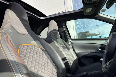 WU72YBO Toyota Aygo X 1.0 VVT-i Limited Edition (Canvas Roof) Euro 6 (s/s) 5dr Thumbnail #24