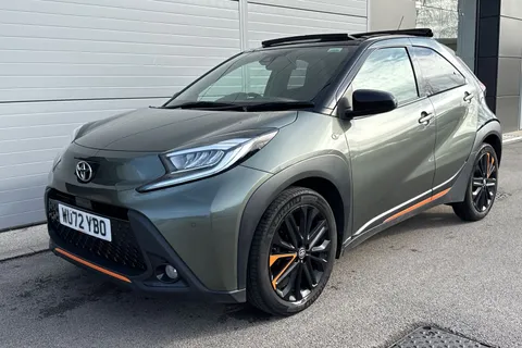 WU72YBO Toyota Aygo X 1.0 VVT-i Limited Edition (Canvas Roof) Euro 6 (s/s) 5dr Thumbnail #37