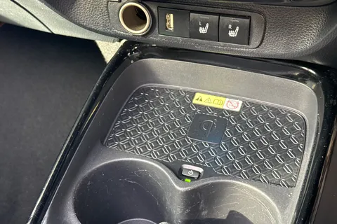 WU72YBO Toyota Aygo X 1.0 VVT-i Limited Edition (Canvas Roof) Euro 6 (s/s) 5dr Thumbnail #44