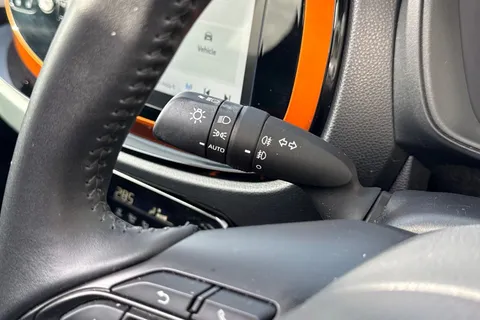 WU72YBO Toyota Aygo X 1.0 VVT-i Limited Edition (Canvas Roof) Euro 6 (s/s) 5dr Thumbnail #54