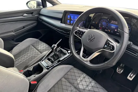 DG73KOA Volkswagen Golf 1.5 TSI 150 R-Line 5dr ⭐1 Year VW Warranty ⭐ Thumbnail #15