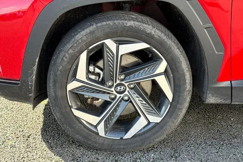 SX72BCY Hyundai Tucson 1.6 TGDi Plug-in Hybrid Ultimate 5dr 4WD Auto Thumbnail #16