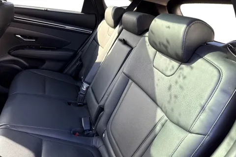 SX72BCY Hyundai Tucson 1.6 TGDi Plug-in Hybrid Ultimate 5dr 4WD Auto Thumbnail #19