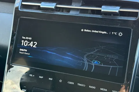 SX72BCY Hyundai Tucson 1.6 TGDi Plug-in Hybrid Ultimate 5dr 4WD Auto Thumbnail #21