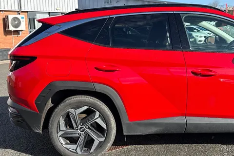 SX72BCY Hyundai Tucson 1.6 TGDi Plug-in Hybrid Ultimate 5dr 4WD Auto Thumbnail #28