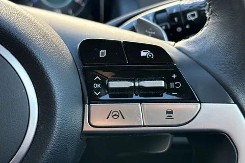 SX72BCY Hyundai Tucson 1.6 TGDi Plug-in Hybrid Ultimate 5dr 4WD Auto Thumbnail #36