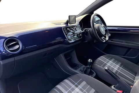 15 of 42 for Volkswagen Up! 1.0 Club Up 5dr | Heated Seats | Maps & More