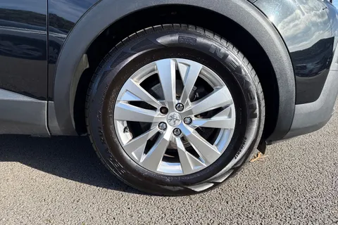 10 of 63 for PEUGEOT 3008 1.6 BlueHDi Active Euro 6 (s/s) 5dr