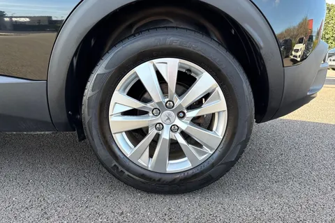 12 of 63 for PEUGEOT 3008 1.6 BlueHDi Active Euro 6 (s/s) 5dr