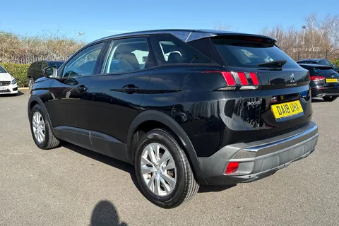 30 of 63 for PEUGEOT 3008 1.6 BlueHDi Active Euro 6 (s/s) 5dr