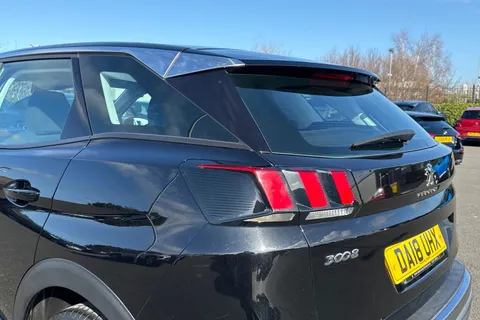 31 of 63 for PEUGEOT 3008 1.6 BlueHDi Active Euro 6 (s/s) 5dr