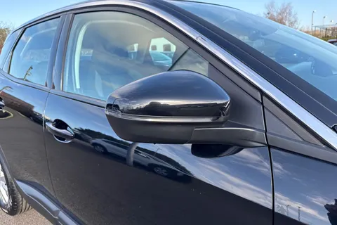 35 of 63 for PEUGEOT 3008 1.6 BlueHDi Active Euro 6 (s/s) 5dr