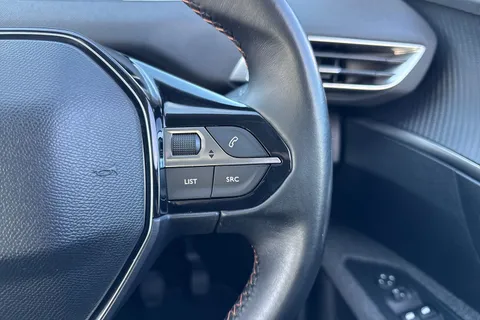 39 of 63 for PEUGEOT 3008 1.6 BlueHDi Active Euro 6 (s/s) 5dr