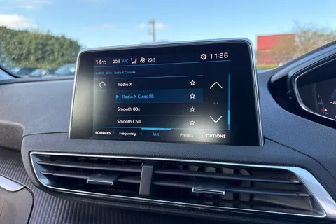 45 of 63 for PEUGEOT 3008 1.6 BlueHDi Active Euro 6 (s/s) 5dr