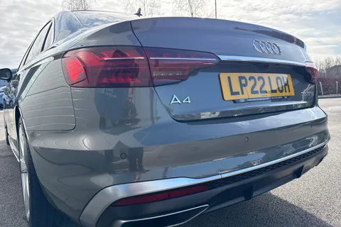 LP22LOH Audi A4 2.0 TFSI 35 S line S Tronic Euro 6 (s/s) 4dr Thumbnail #8