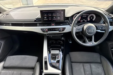 LP22LOH Audi A4 2.0 TFSI 35 S line S Tronic Euro 6 (s/s) 4dr Thumbnail #27