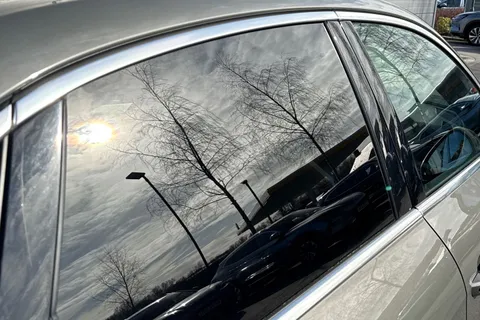 LP22LOH Audi A4 2.0 TFSI 35 S line S Tronic Euro 6 (s/s) 4dr Thumbnail #30