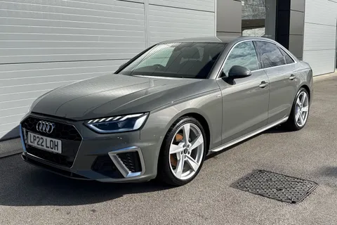 LP22LOH Audi A4 2.0 TFSI 35 S line S Tronic Euro 6 (s/s) 4dr Thumbnail #35