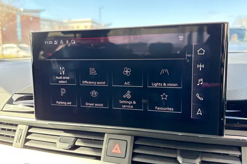 LP22LOH Audi A4 2.0 TFSI 35 S line S Tronic Euro 6 (s/s) 4dr Thumbnail #49