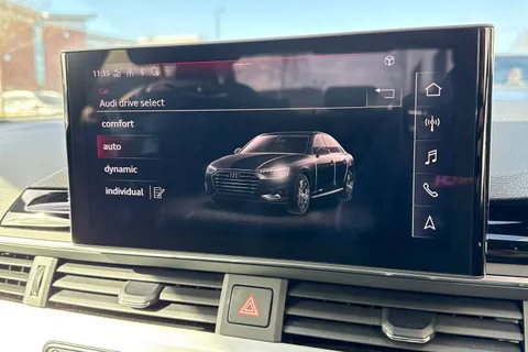 LP22LOH Audi A4 2.0 TFSI 35 S line S Tronic Euro 6 (s/s) 4dr Thumbnail #50