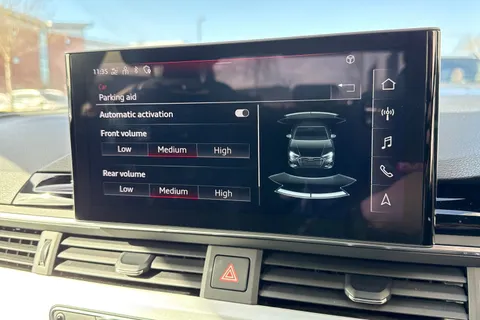 LP22LOH Audi A4 2.0 TFSI 35 S line S Tronic Euro 6 (s/s) 4dr Thumbnail #51