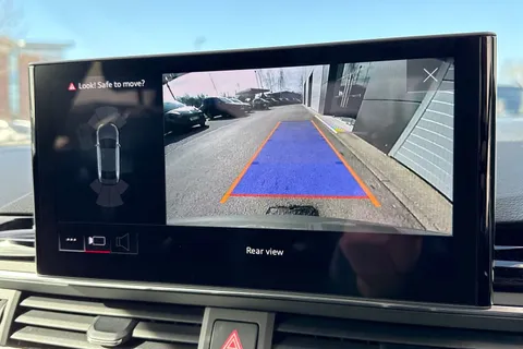 LP22LOH Audi A4 2.0 TFSI 35 S line S Tronic Euro 6 (s/s) 4dr Thumbnail #53