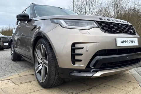 31 of 51 for Land Rover Discovery 3.0 D350 Dynamic HSE 5dr