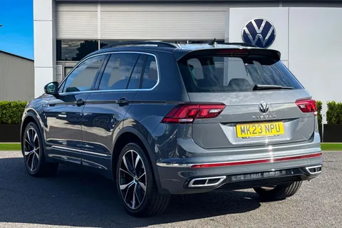 MK23NPU Volkswagen Tiguan 1.5 TSI 150 R-Line 5dr DSG Thumbnail #3