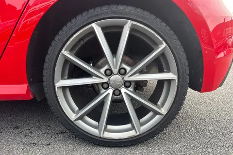 7 of 45 for Audi A1 1.4 TFSI Black Edition Sportback Euro 6 (s/s) 5dr (Nav)