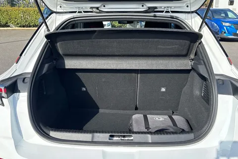 FT72HOH Vauxhall Mokka Electric 50kWh GS Line Auto 5dr Thumbnail #11