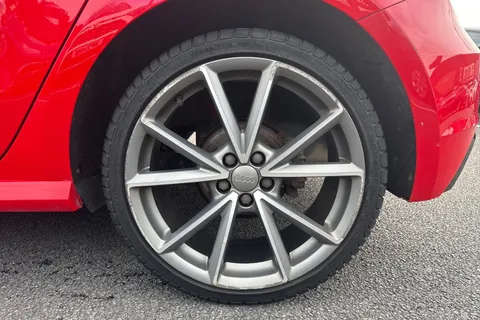 22 of 45 for Audi A1 1.4 TFSI Black Edition Sportback Euro 6 (s/s) 5dr (Nav)