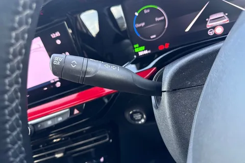 FT72HOH Vauxhall Mokka Electric 50kWh GS Line Auto 5dr Thumbnail #42