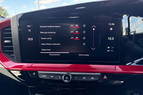 FT72HOH Vauxhall Mokka Electric 50kWh GS Line Auto 5dr Thumbnail #54