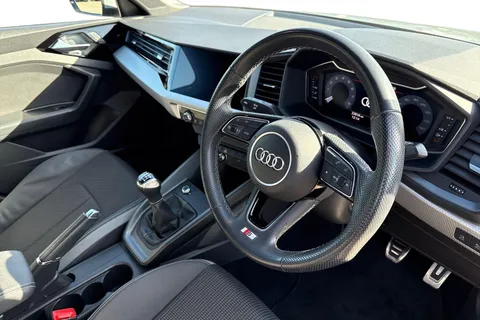 FY23XTU Audi A1 S line 30 TFSI 110 PS 6-speed Thumbnail #15