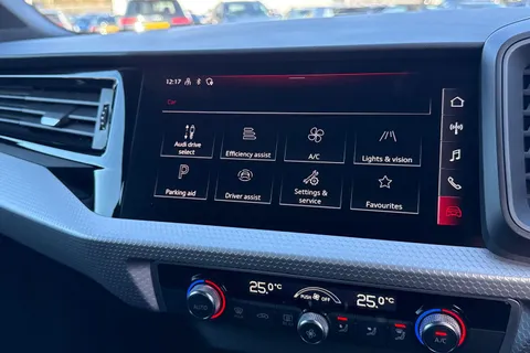 FY23XTU Audi A1 S line 30 TFSI 110 PS 6-speed Thumbnail #39