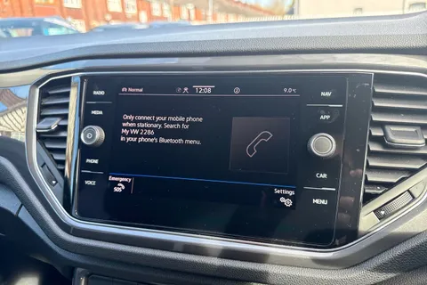 GY71LYK Volkswagen T-Roc 2.0 TSI SEL DSG 4Motion Euro 6 (s/s) 5dr Thumbnail #31