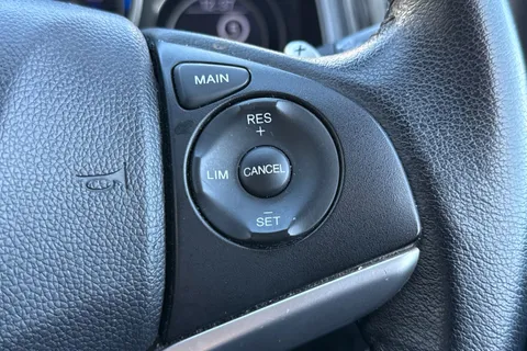 34 of 50 for HONDA JAZZ 1.3 EX 5dr CVT