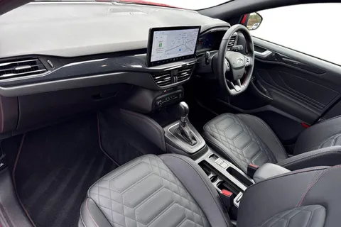 15 of 60 for Ford Focus 1.0T EcoBoost MHEV ST-Line X Hatchback 5dr Petrol Hybrid DCT Euro 6 (s/s) (155 ps)